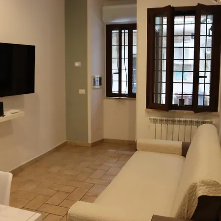 57p Apartment *